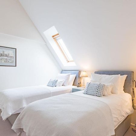The Loft At Emperor Court By Bloom Stays Canterbury Esterno foto